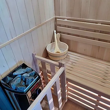 Avec Toi La Glamour Bed & Breakfast Barlin